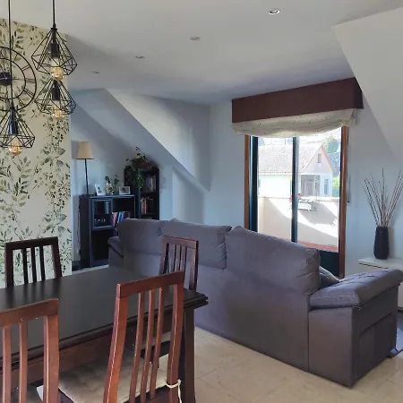 Abriles アパート